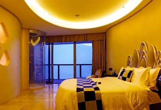 Sanya Phoenix Island President Resort Apartment 4*,
