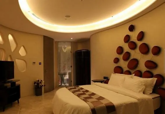 Sanya Phoenix Island President Resort Apartment 中国